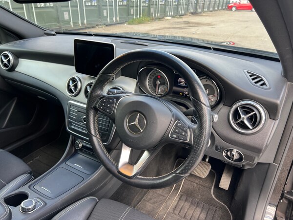 Used Mercedes-Benz GLA 2016 for sale - 76070521: Photo 10