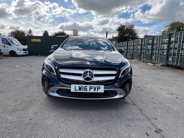 Used Mercedes-Benz GLA 2016 for sale - 76070521: Photo 2