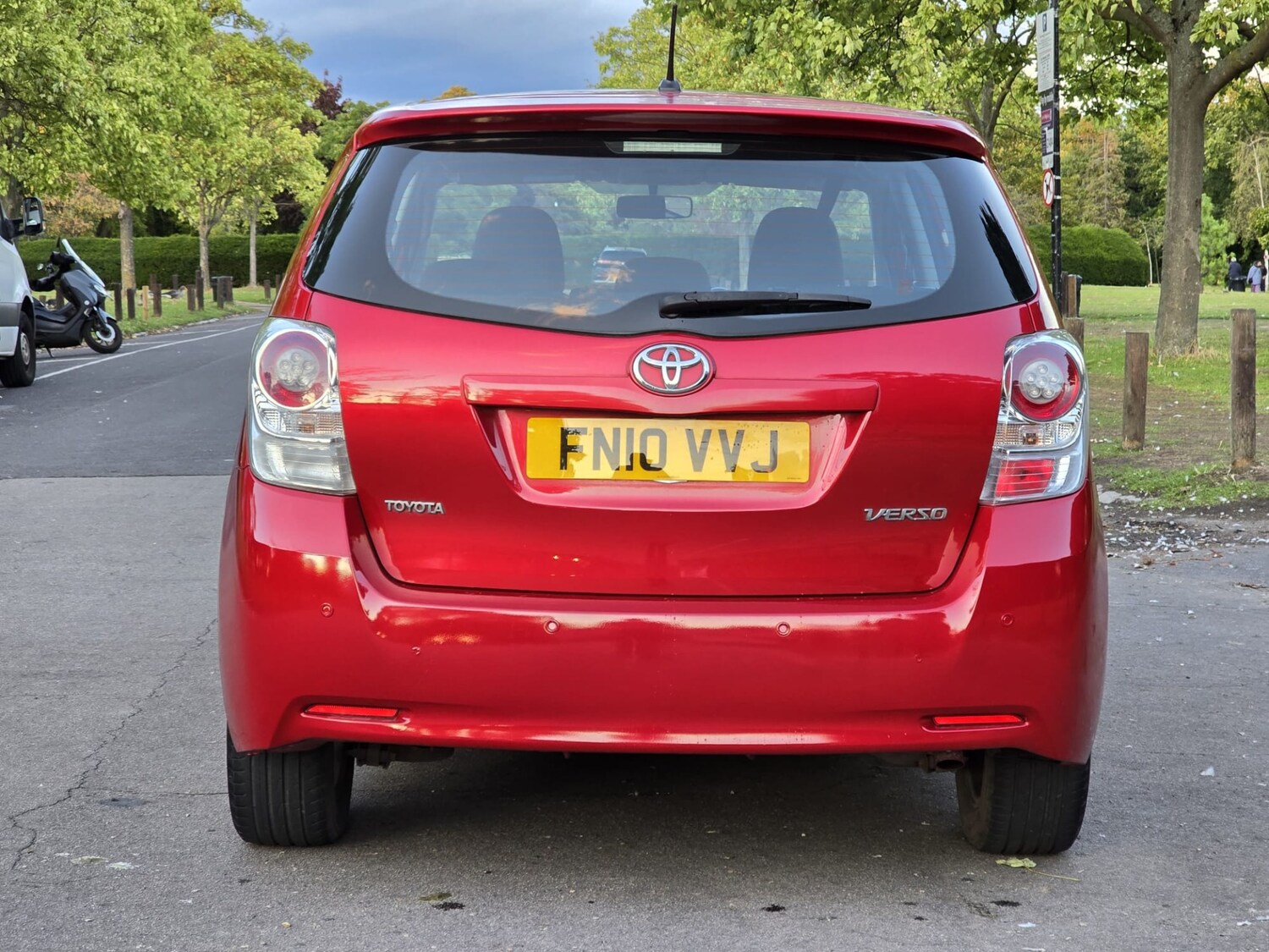 Used Toyota Verso 2010 for sale - 75621477: Photo 43