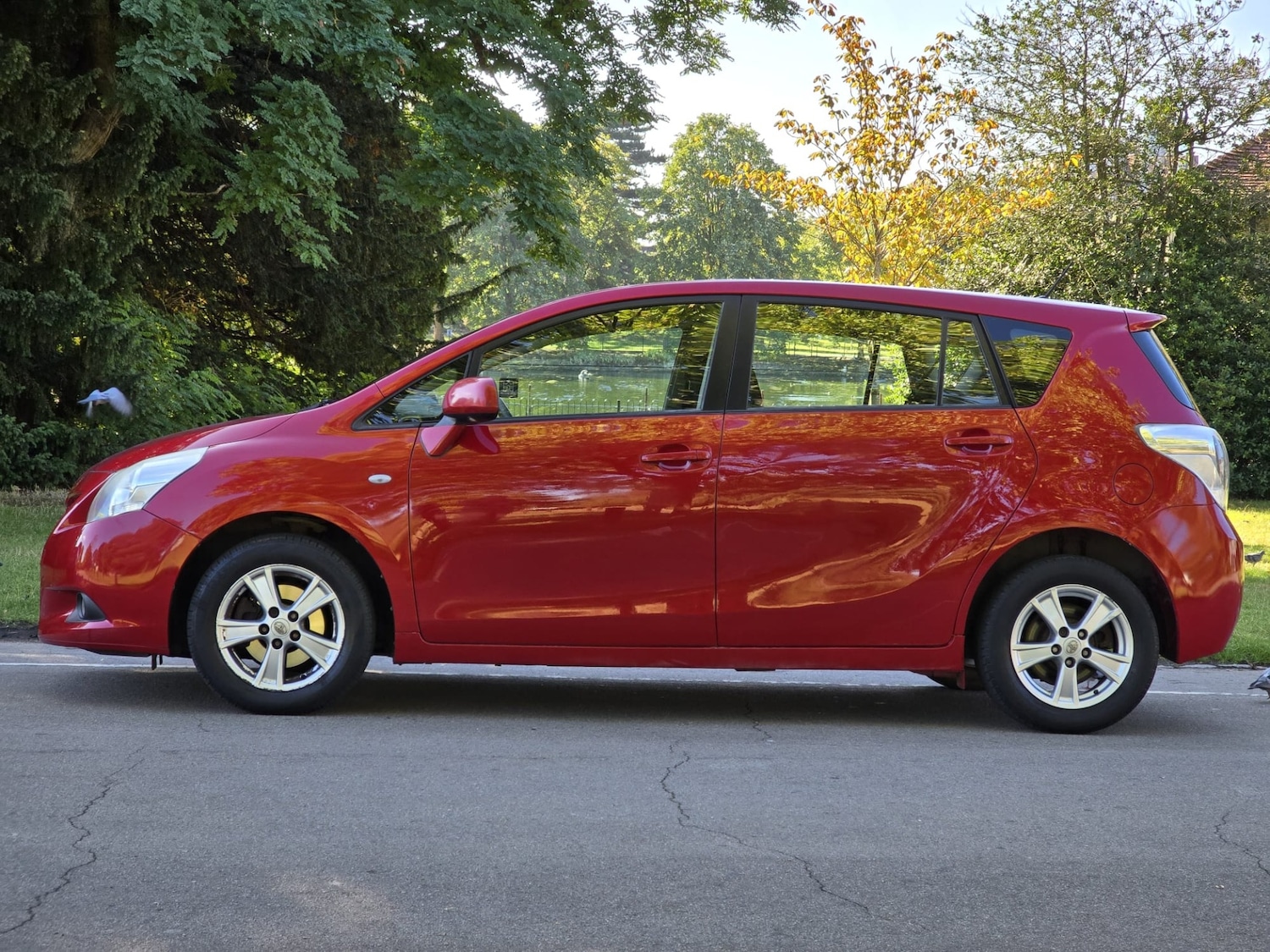 Used Toyota Verso 2010 for sale - 75621477: Photo 47