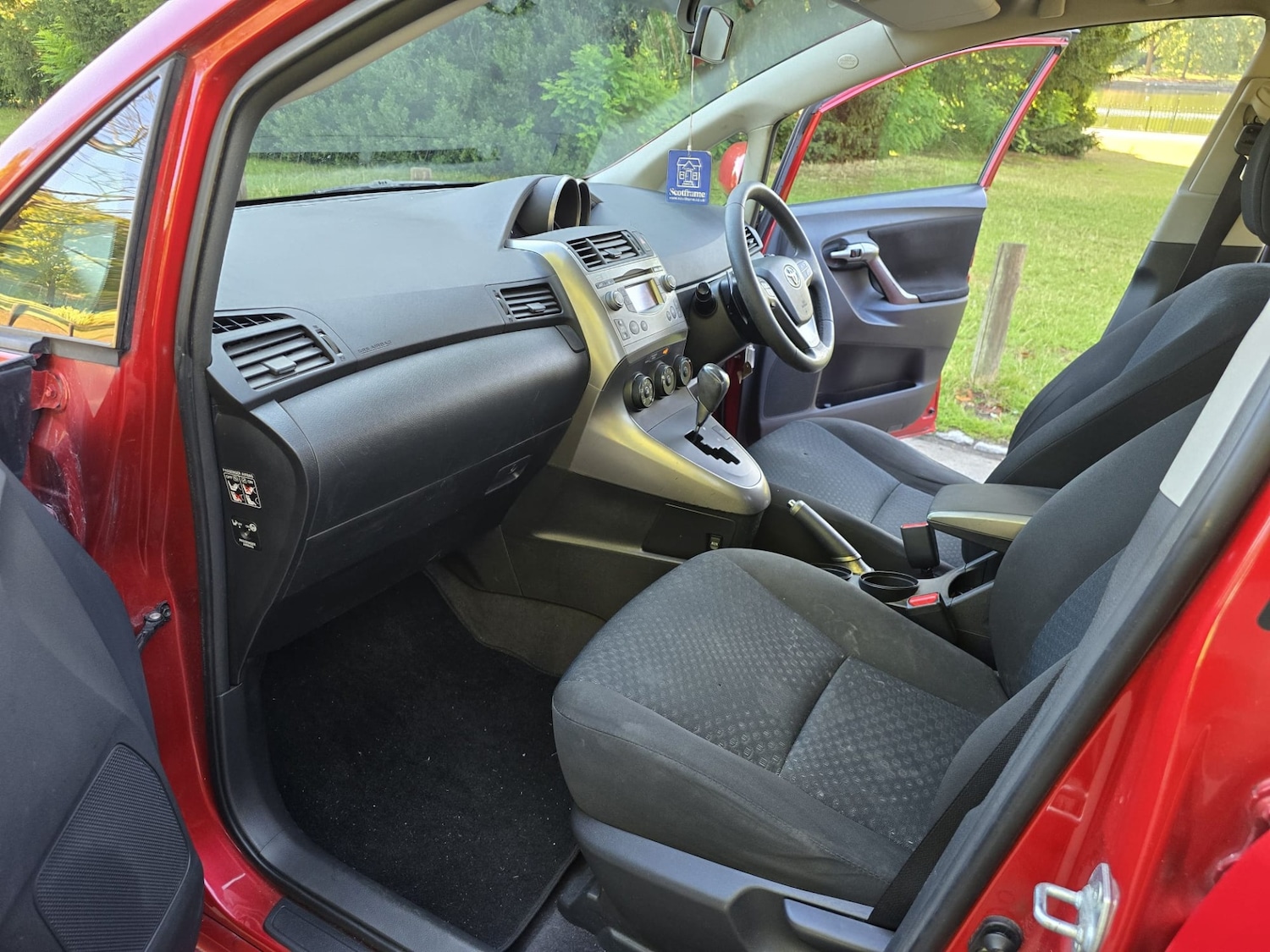 Used Toyota Verso 2010 for sale - 75621477: Photo 58