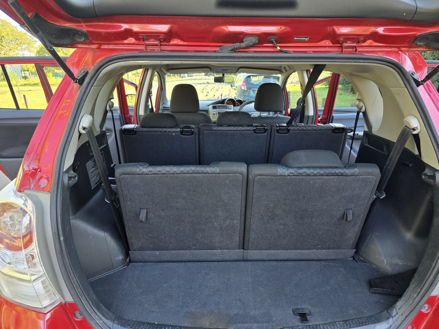 Used Toyota Verso 2010 for sale - 75621477: Photo 60