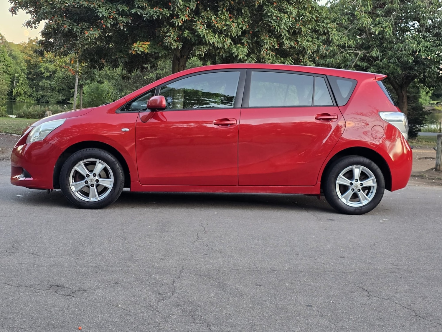 Used Toyota Verso 2010 for sale - 75621477: Photo 69