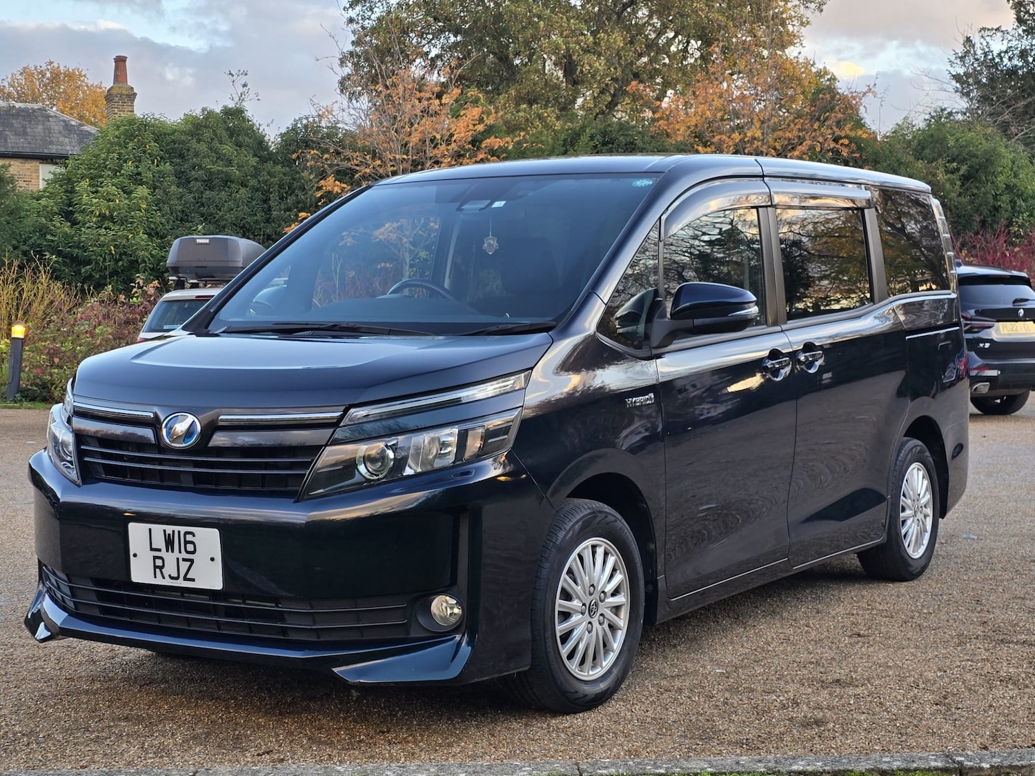 Used Toyota Voxy 2016 for sale - 76519802: Photo 11