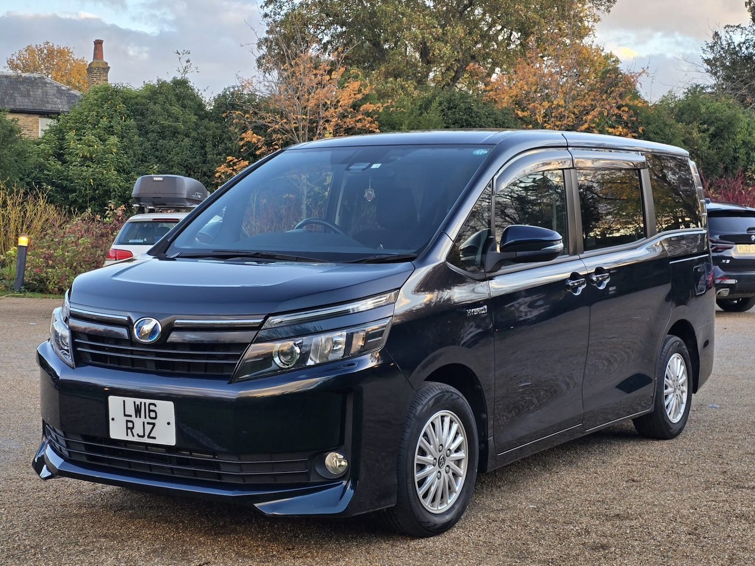 Used Toyota Voxy 2016 for sale - 76519802: Photo 12