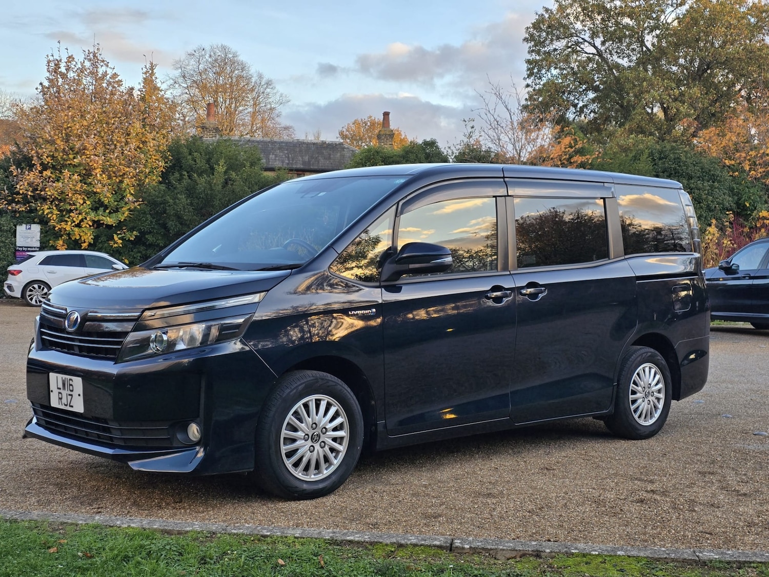 Used Toyota Voxy 2016 for sale - 76519802: Photo 15