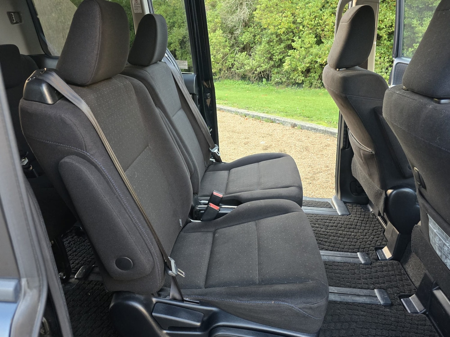 Used Toyota Voxy 2016 for sale - 76519802: Photo 42