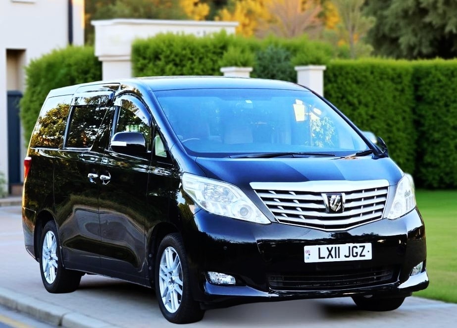 Used Toyota Alphard 2024 for sale - 77213234: Photo 4