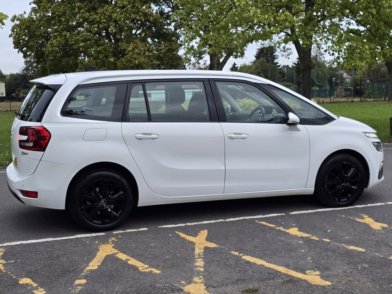 Used Citroen C4 Grand Picasso 2017 for sale - 75988272: Photo 17