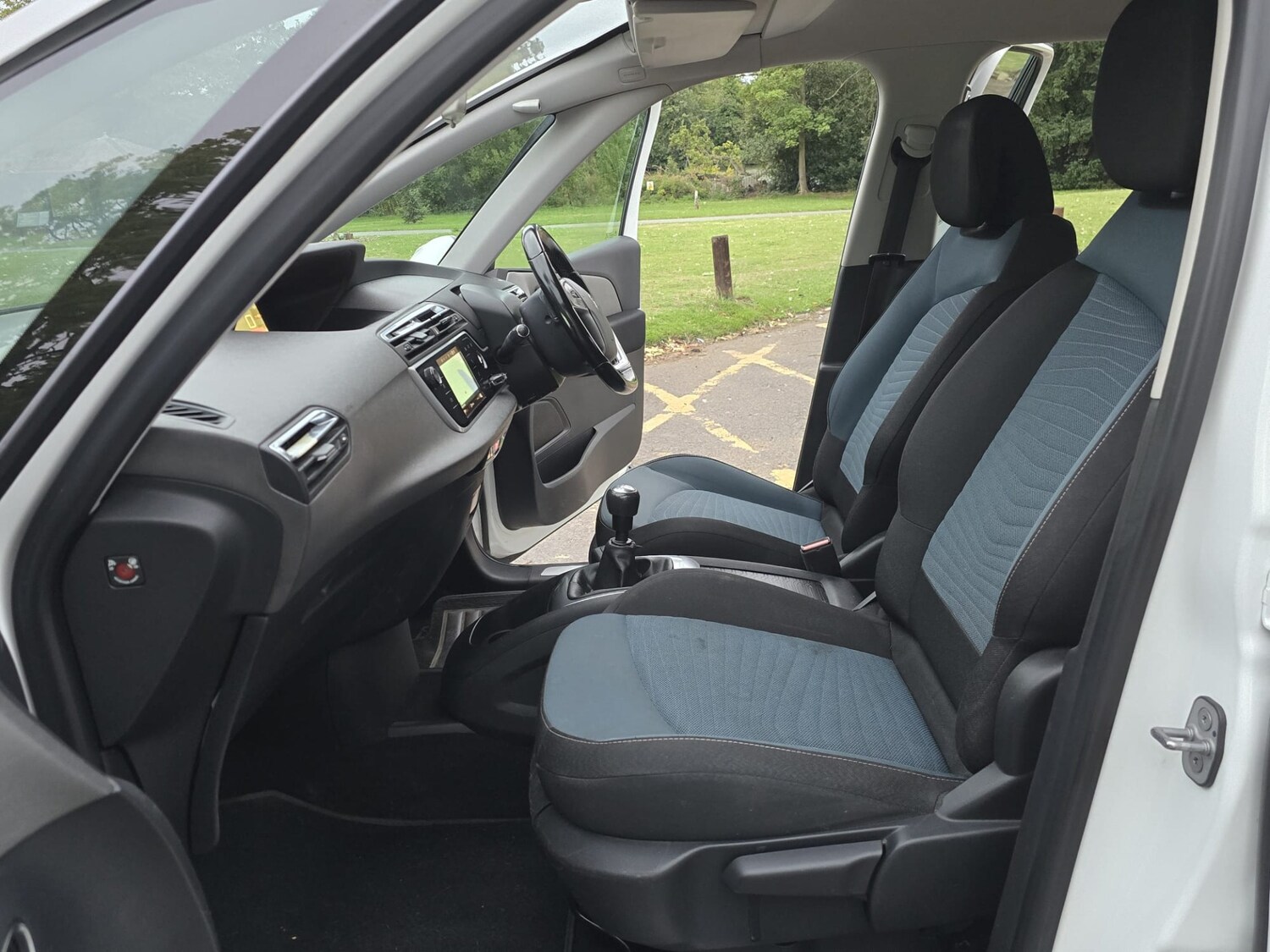 Used Citroen C4 Grand Picasso 2017 for sale - 75988272: Photo 23