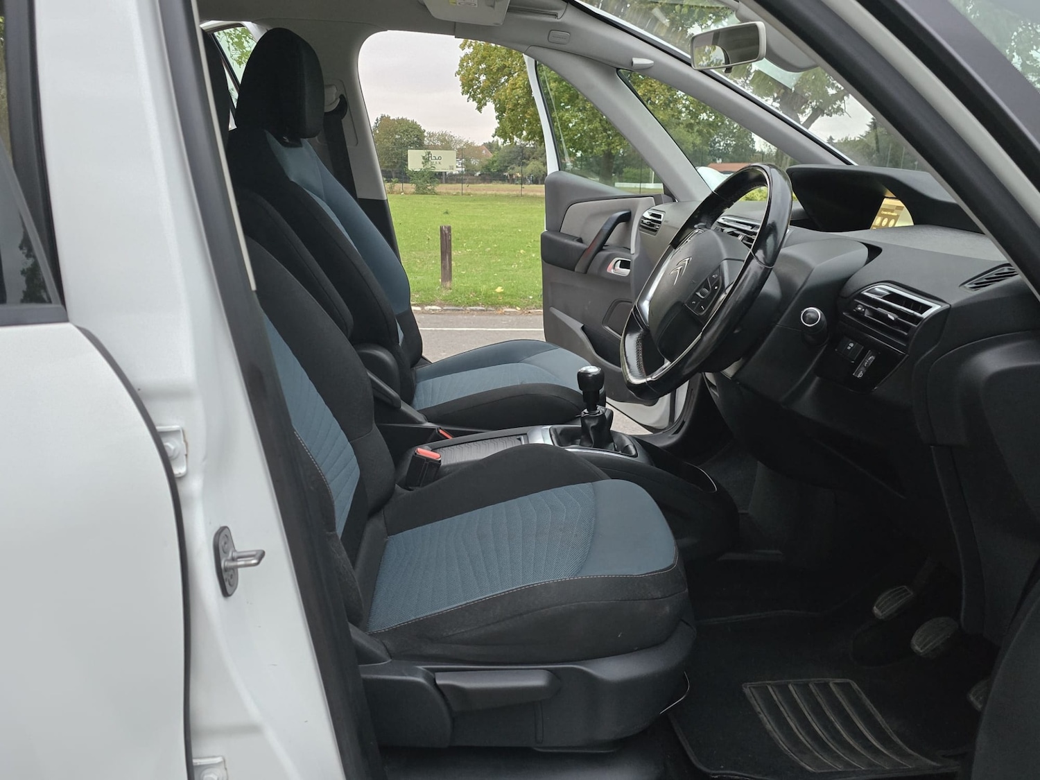 Used Citroen C4 Grand Picasso 2017 for sale - 75988272: Photo 26