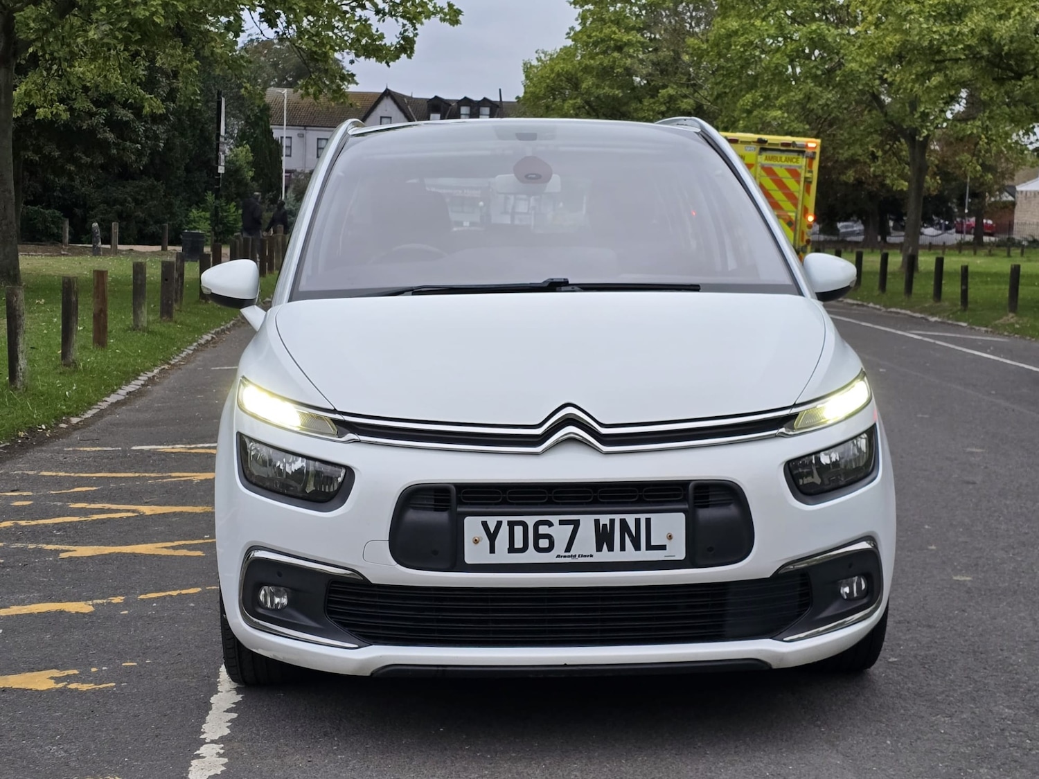 Used Citroen C4 Grand Picasso 2017 for sale - 75988272: Photo 3