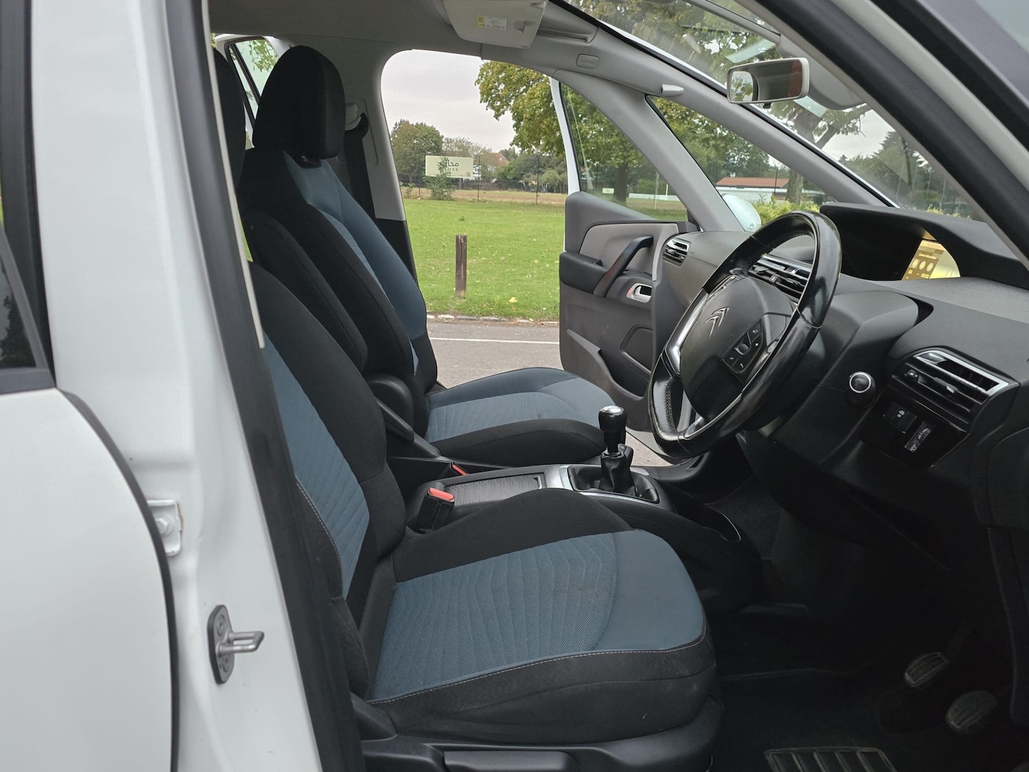 Used Citroen C4 Grand Picasso 2017 for sale - 75988272: Photo 34