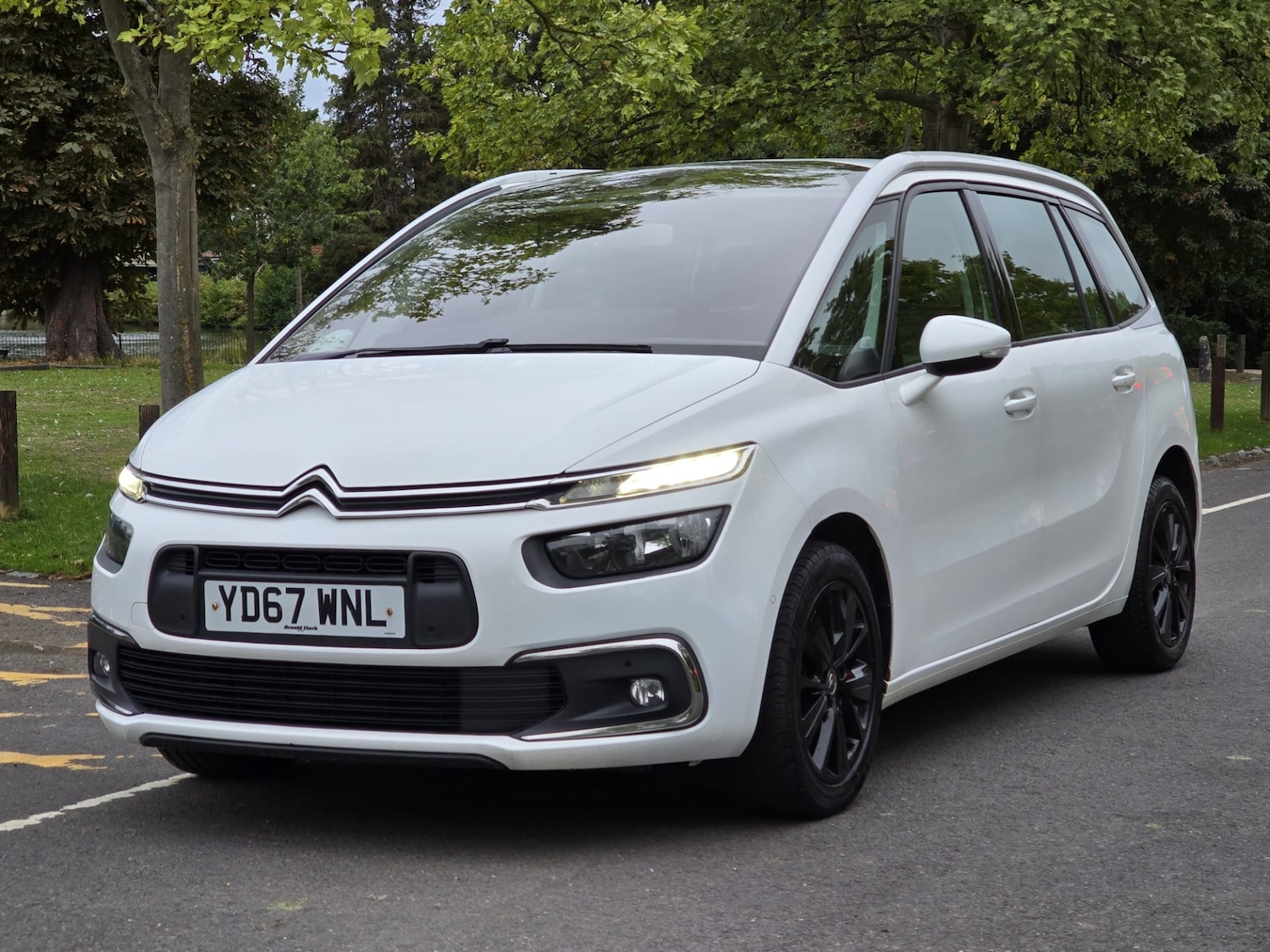 Used Citroen C4 Grand Picasso 2017 for sale - 75988272: Photo 5