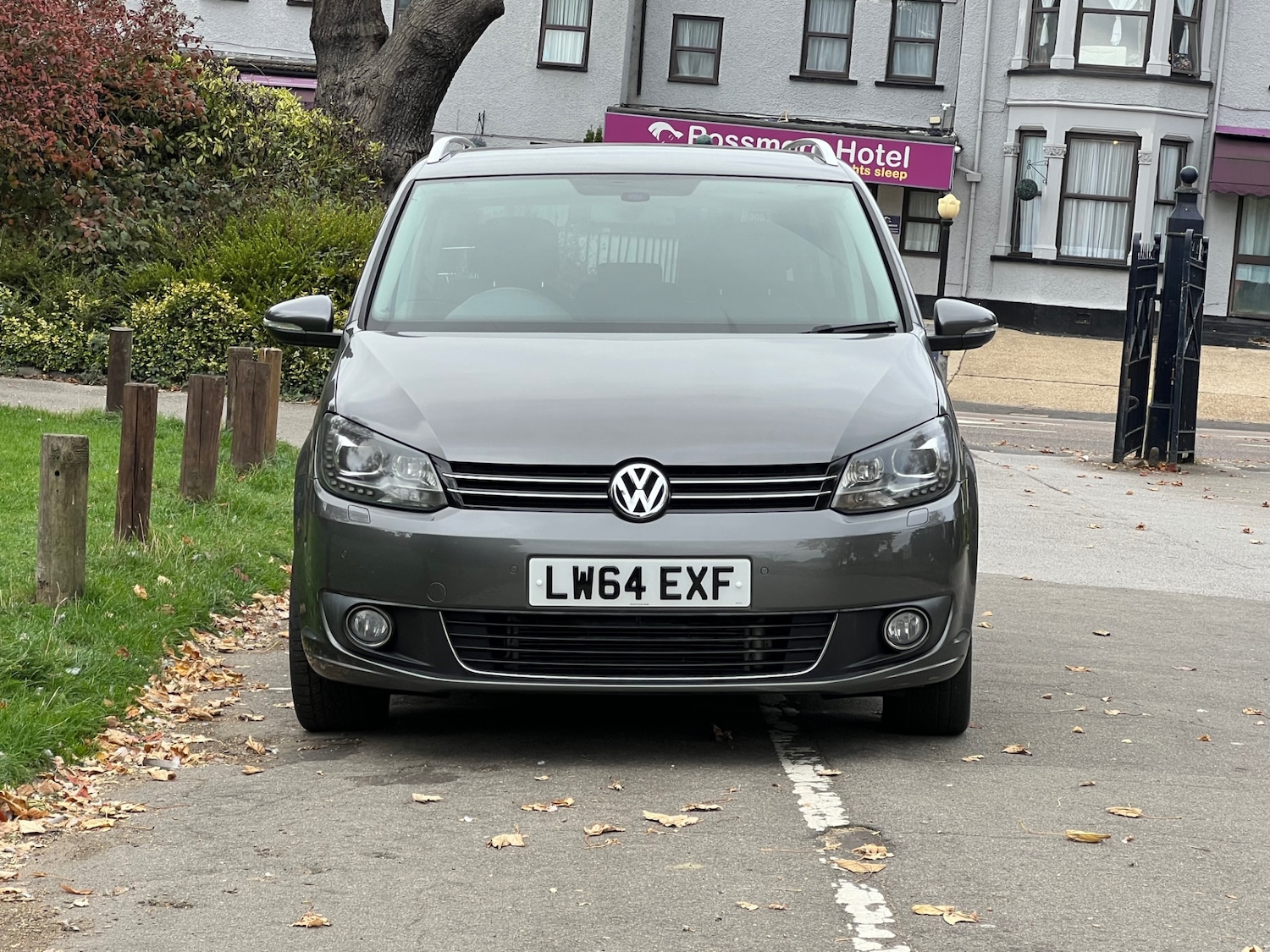 Used Volkswagen Touran 2015 for sale - 76254843: Photo 3