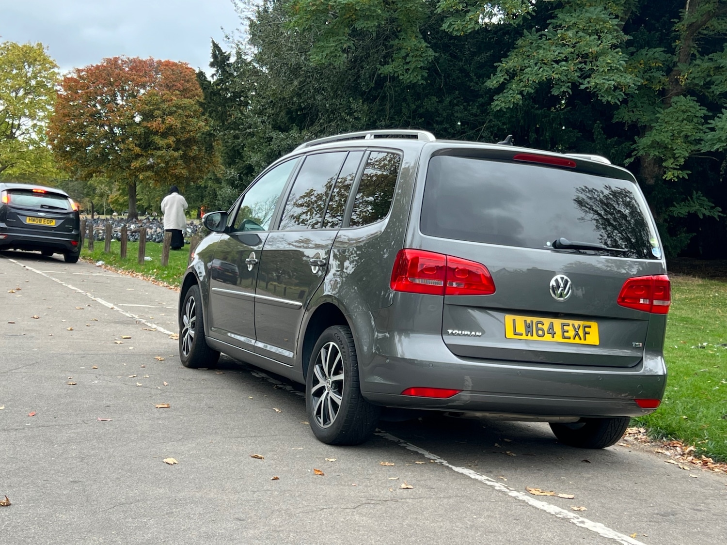 Used Volkswagen Touran 2015 for sale - 76254843: Photo 31
