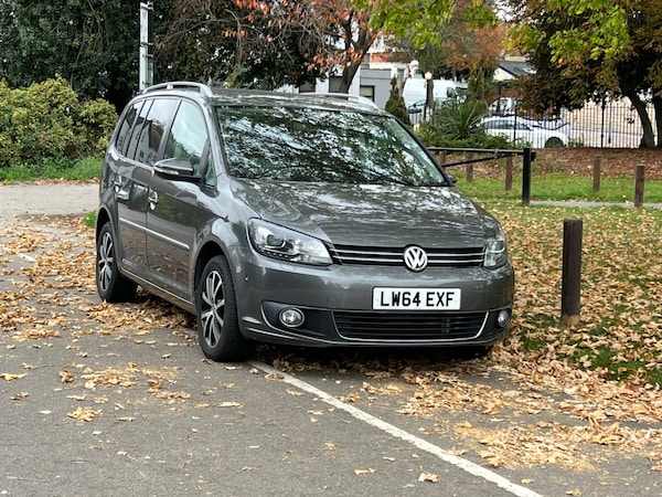 Used Volkswagen Touran 2015 for sale - 76254843: Photo 39