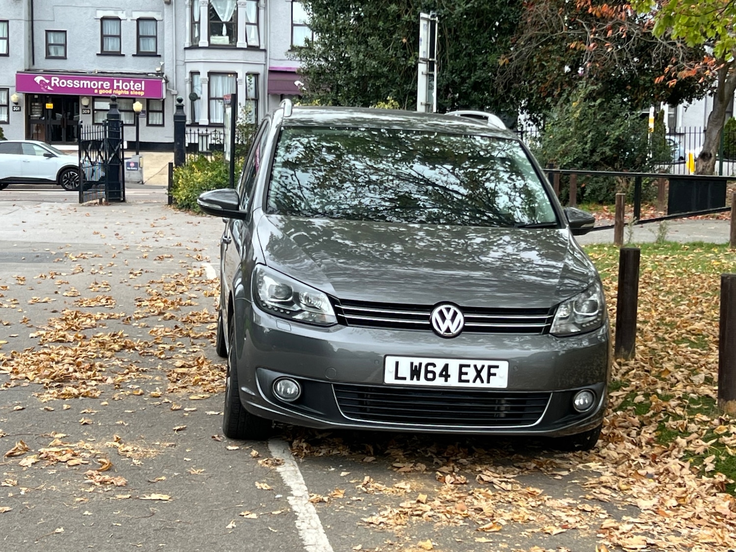 Used Volkswagen Touran 2015 for sale - 76254843: Photo 40