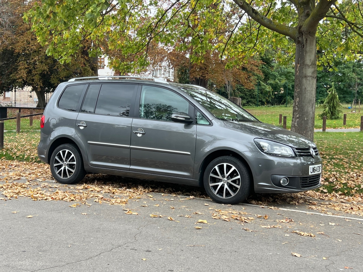 Used Volkswagen Touran 2015 for sale - 76254843: Photo 43