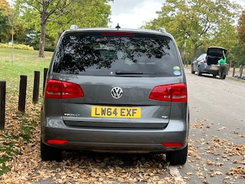 Used Volkswagen Touran 2015 for sale - 76254843: Photo 4