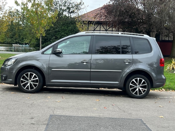 Used Volkswagen Touran 2015 for sale - 76254843: Photo 5