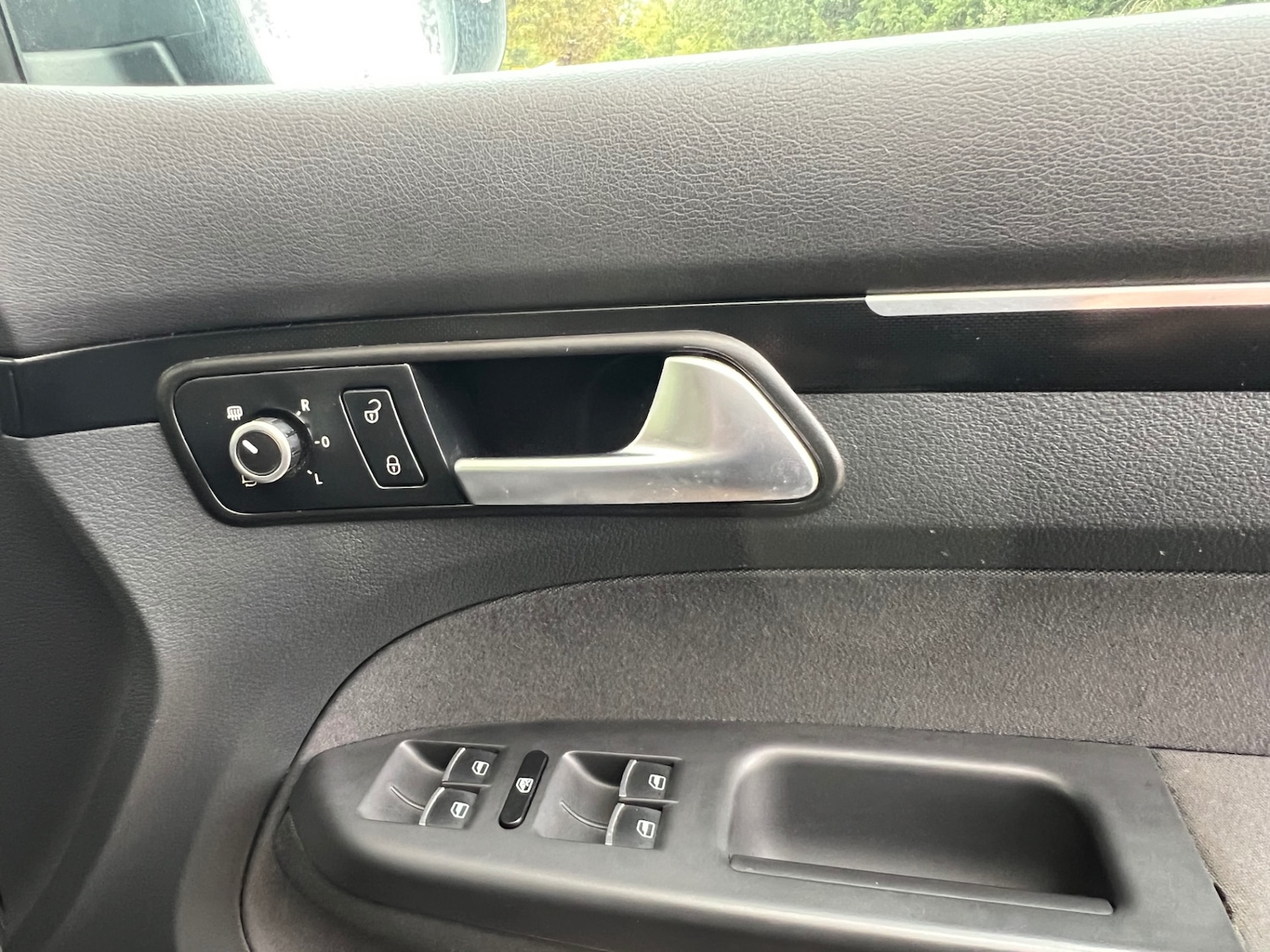 Used Volkswagen Touran 2015 for sale - 76254843: Photo 68