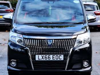 Used Toyota Voxy 2016 for sale - 74473995: Photo