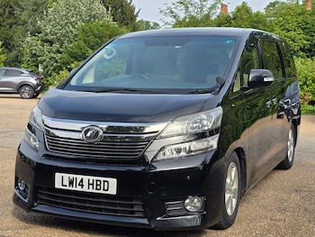Used Toyota Vellfire 2014 for sale - 78901031: Photo