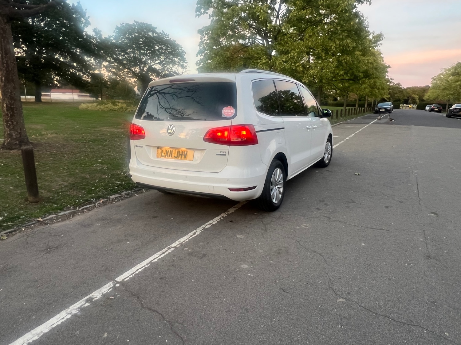 Used Volkswagen Sharan 2011 for sale - 76070529: Photo 17