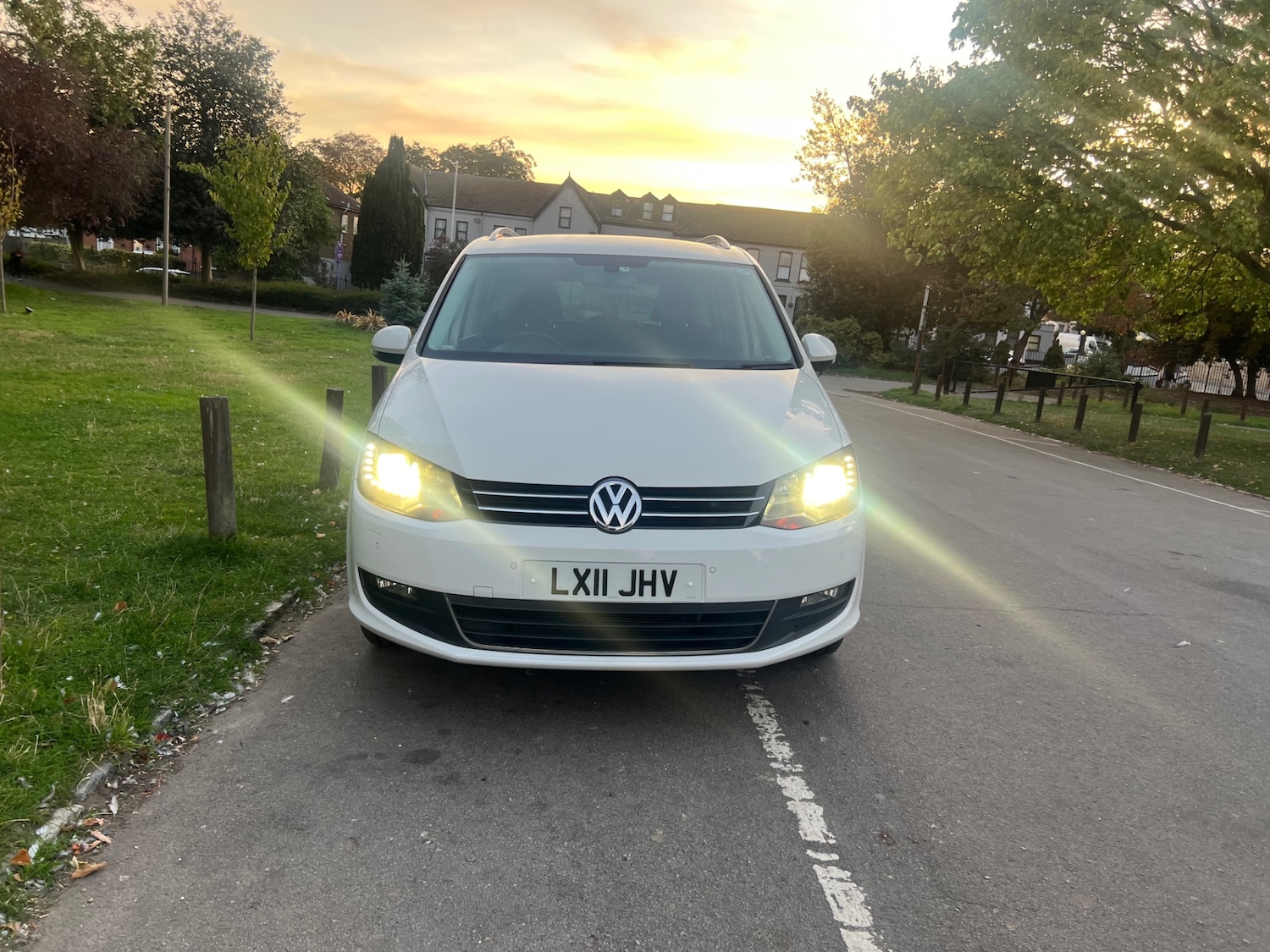 Used Volkswagen Sharan 2011 for sale - 76070529: Photo 6