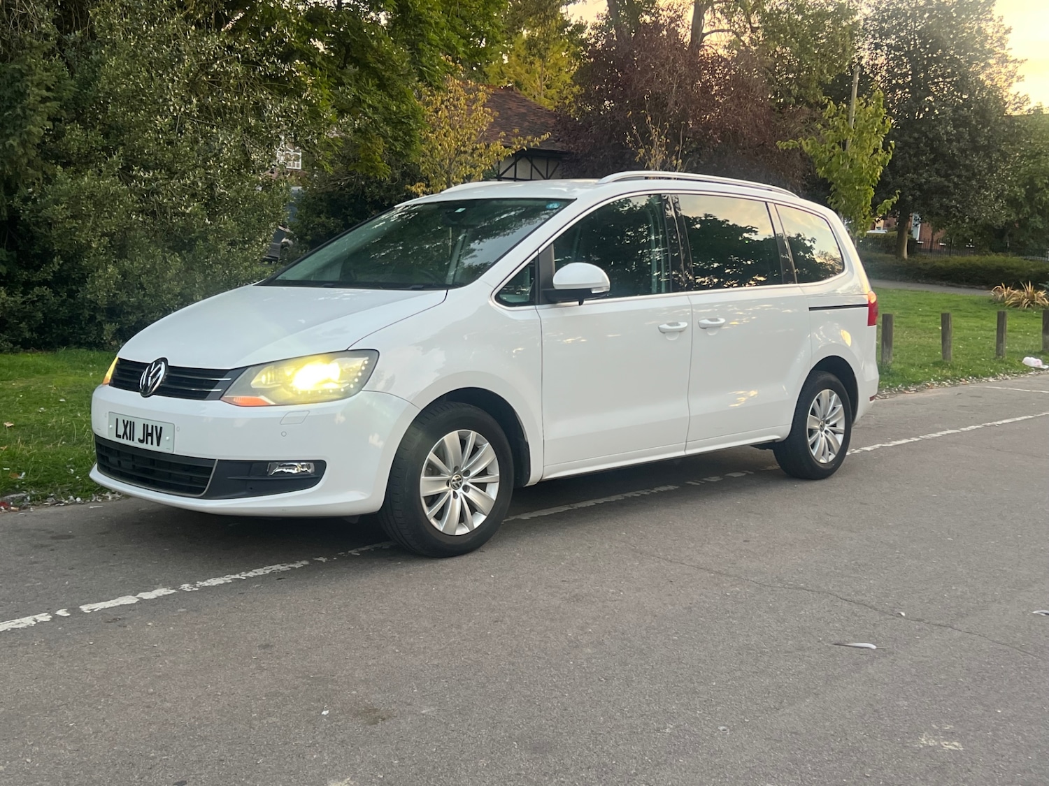 Used Volkswagen Sharan 2011 for sale - 76070529: Photo 8