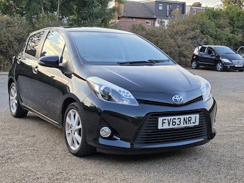 Used Toyota Yaris 2013 for sale - 79524144: Photo