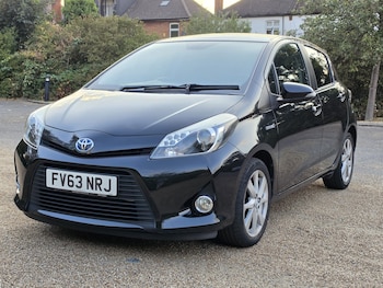 Used Toyota Yaris 2013 for sale - 79524144: Photo