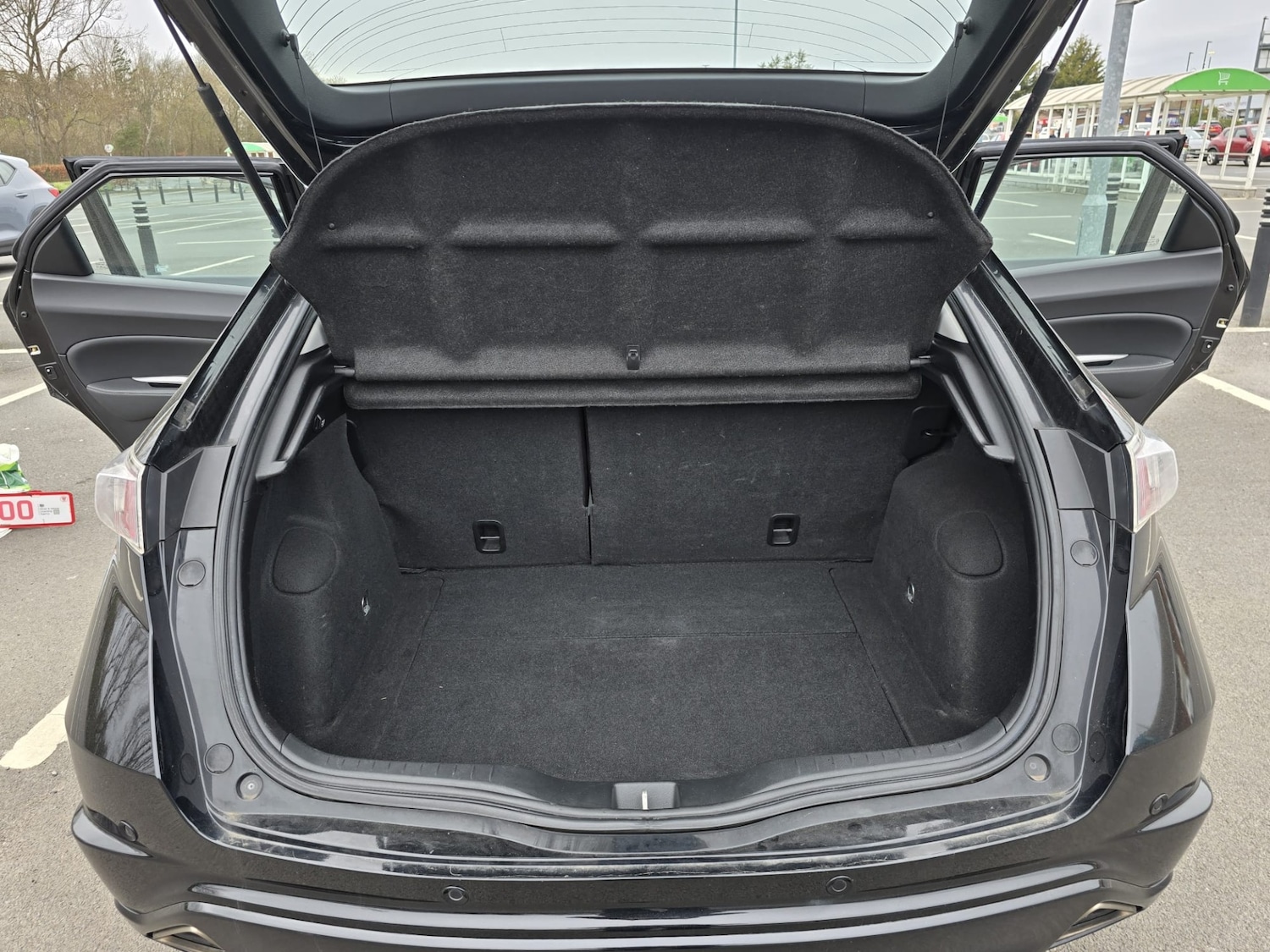 Used Honda Civic 2011 for sale - 77992052: Photo 21