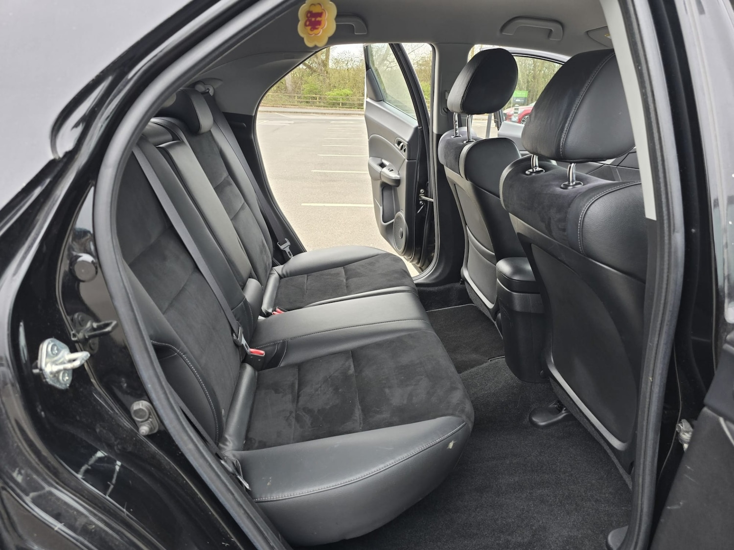 Used Honda Civic 2011 for sale - 77992052: Photo 25