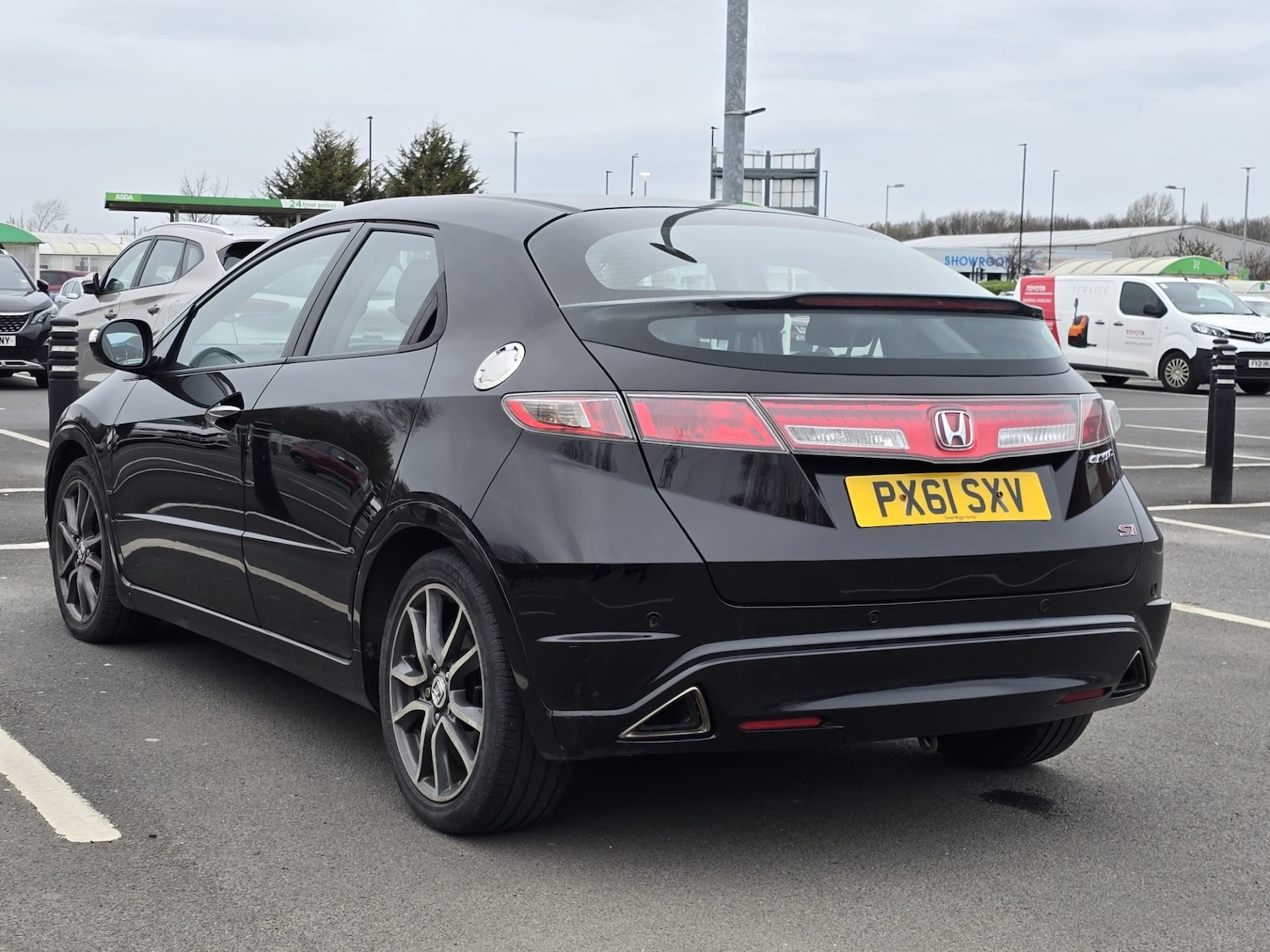 Used Honda Civic 2011 for sale - 77992052: Photo 35