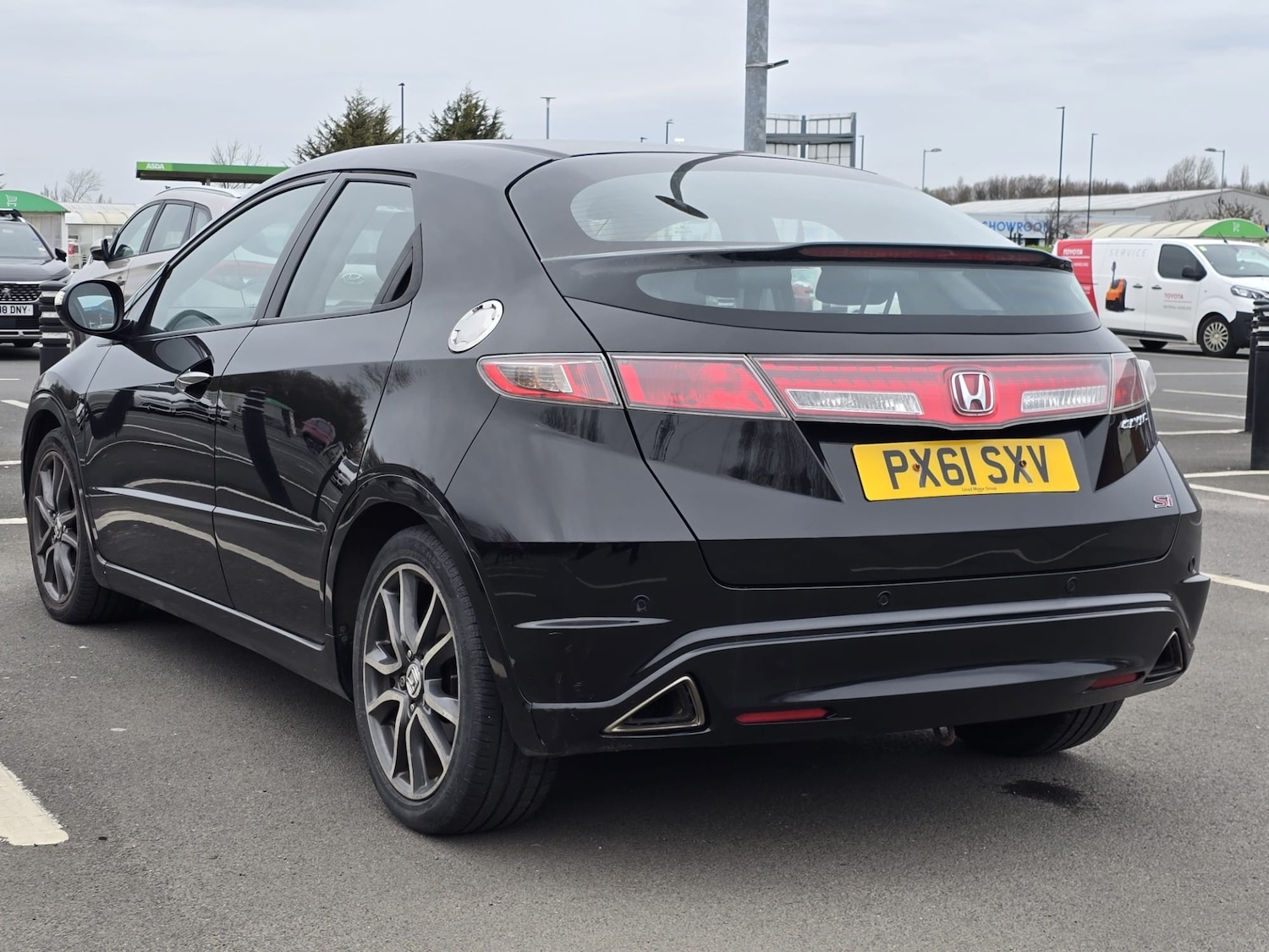 Used Honda Civic 2011 for sale - 77992052: Photo 6