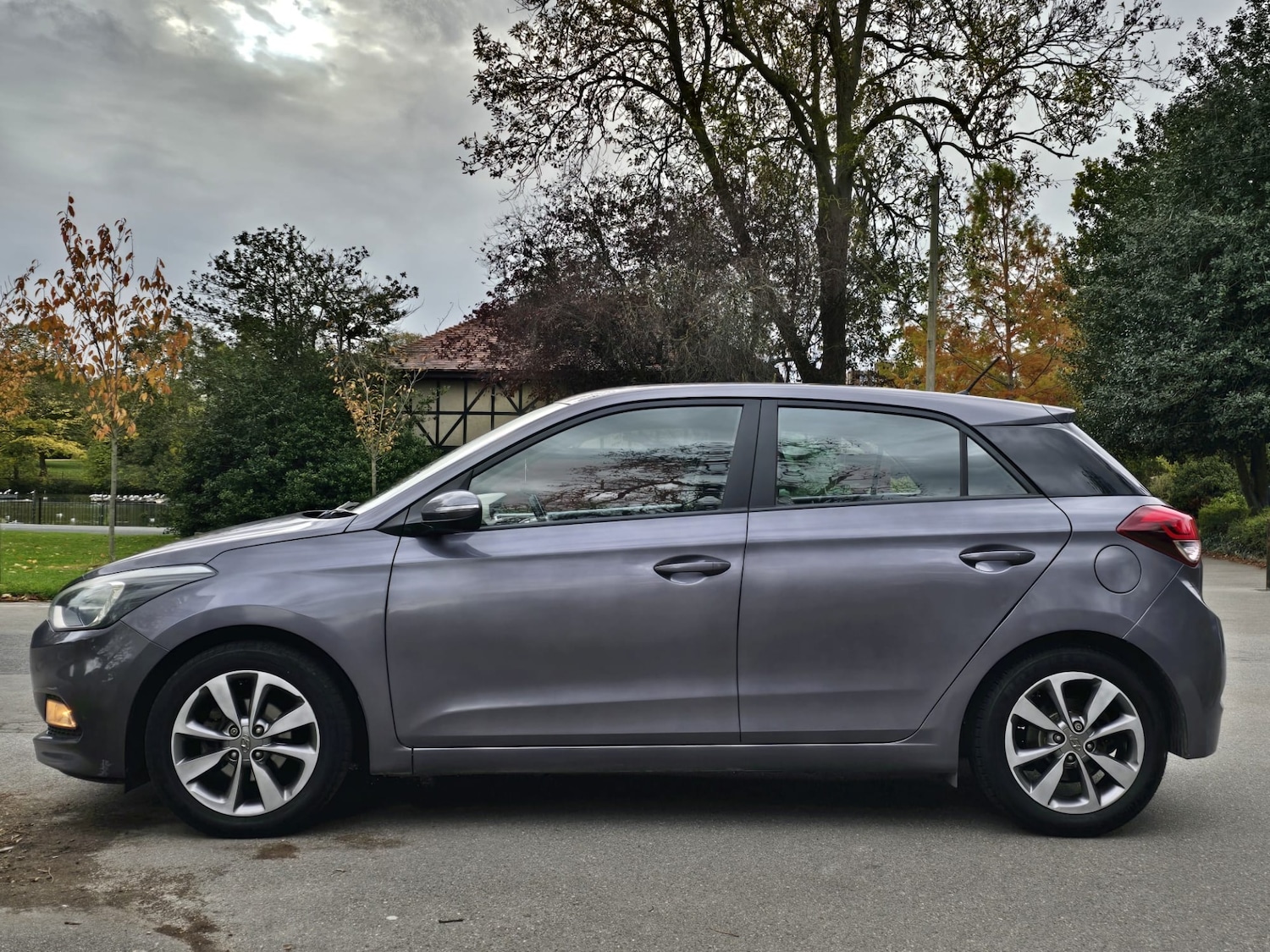 Used Hyundai i20 2015 for sale - 76402248: Photo 12