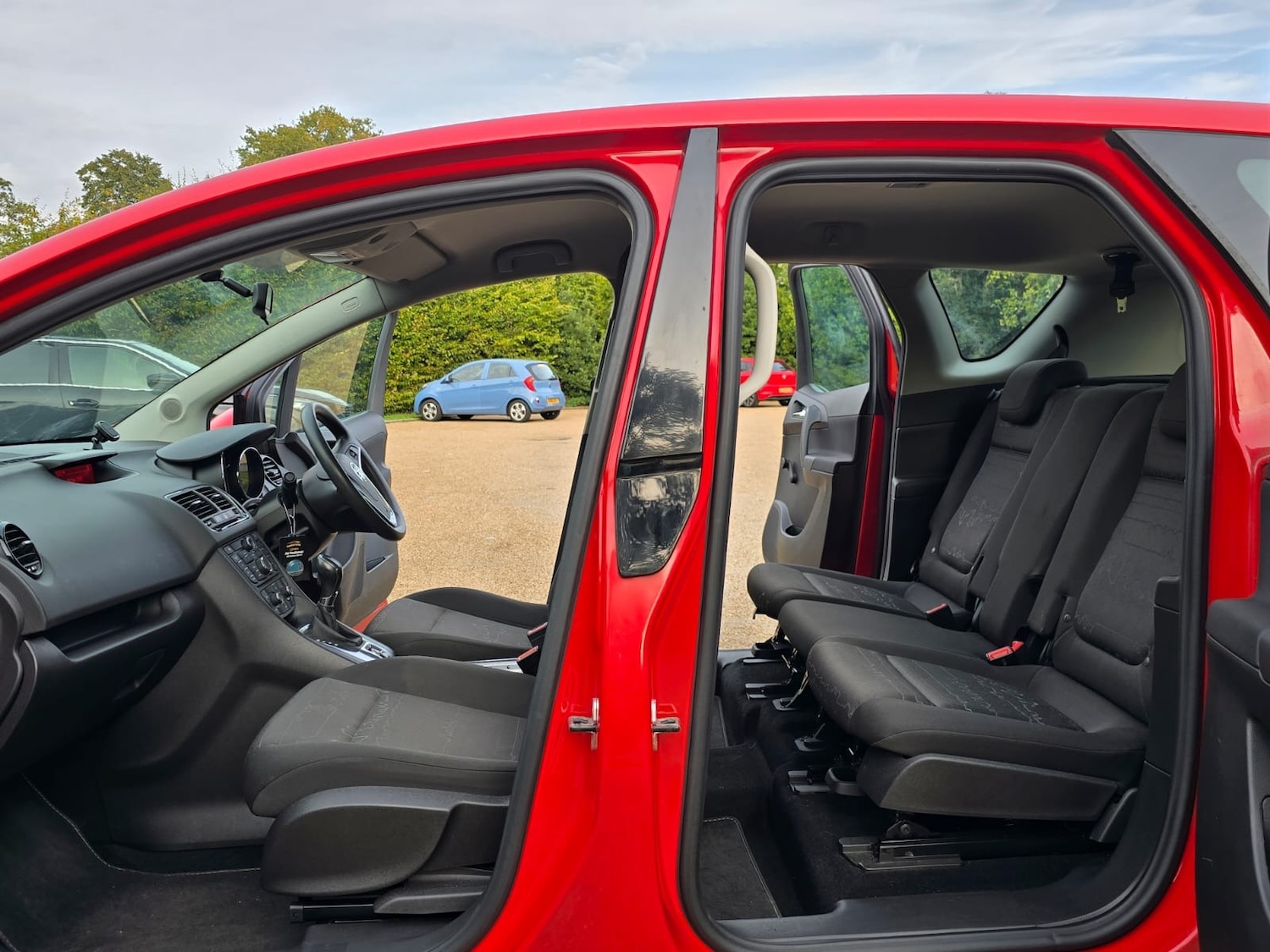 Used Vauxhall Meriva 2016 for sale - 76100765: Photo 24