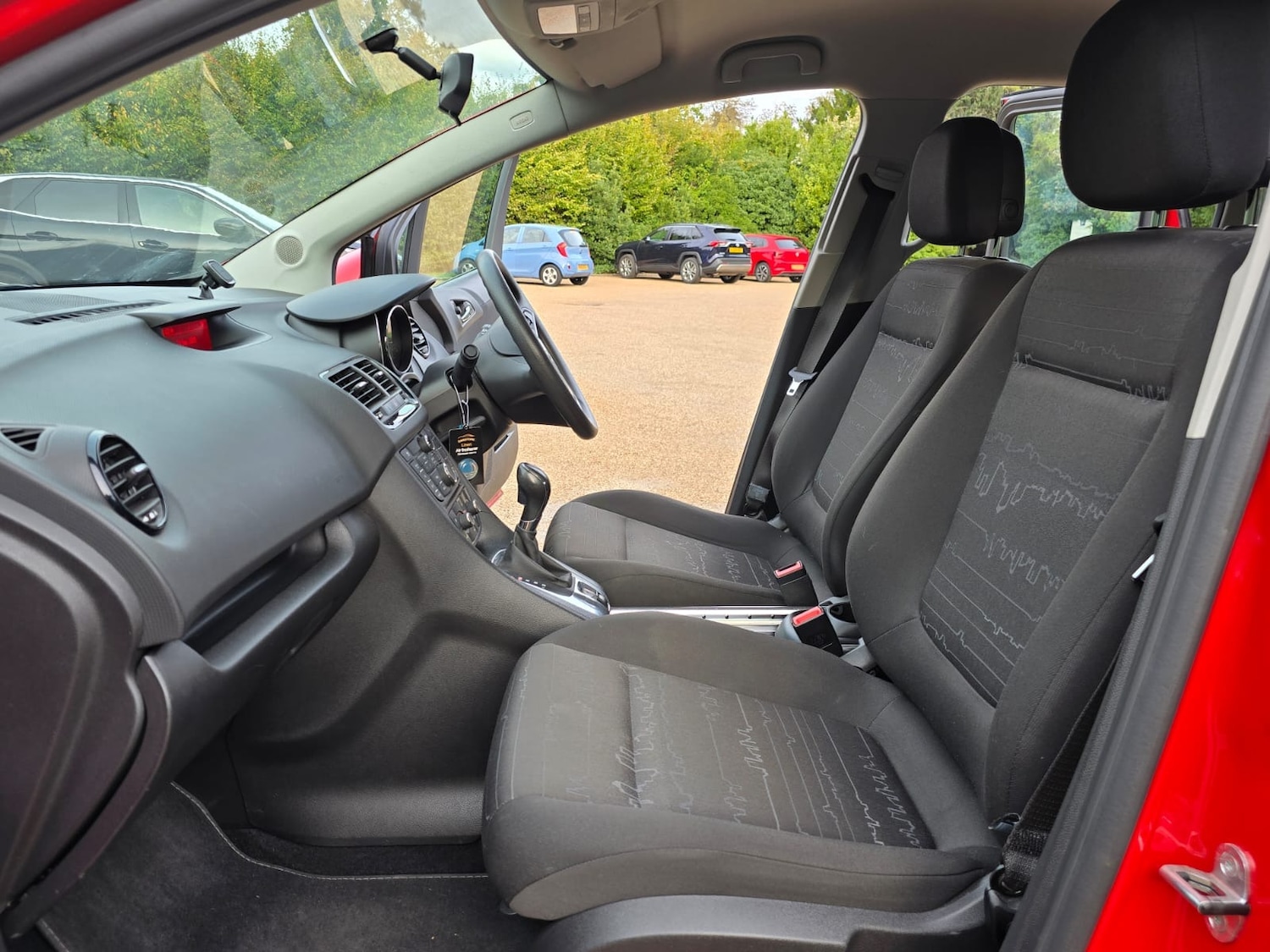 Used Vauxhall Meriva 2016 for sale - 76100765: Photo 30