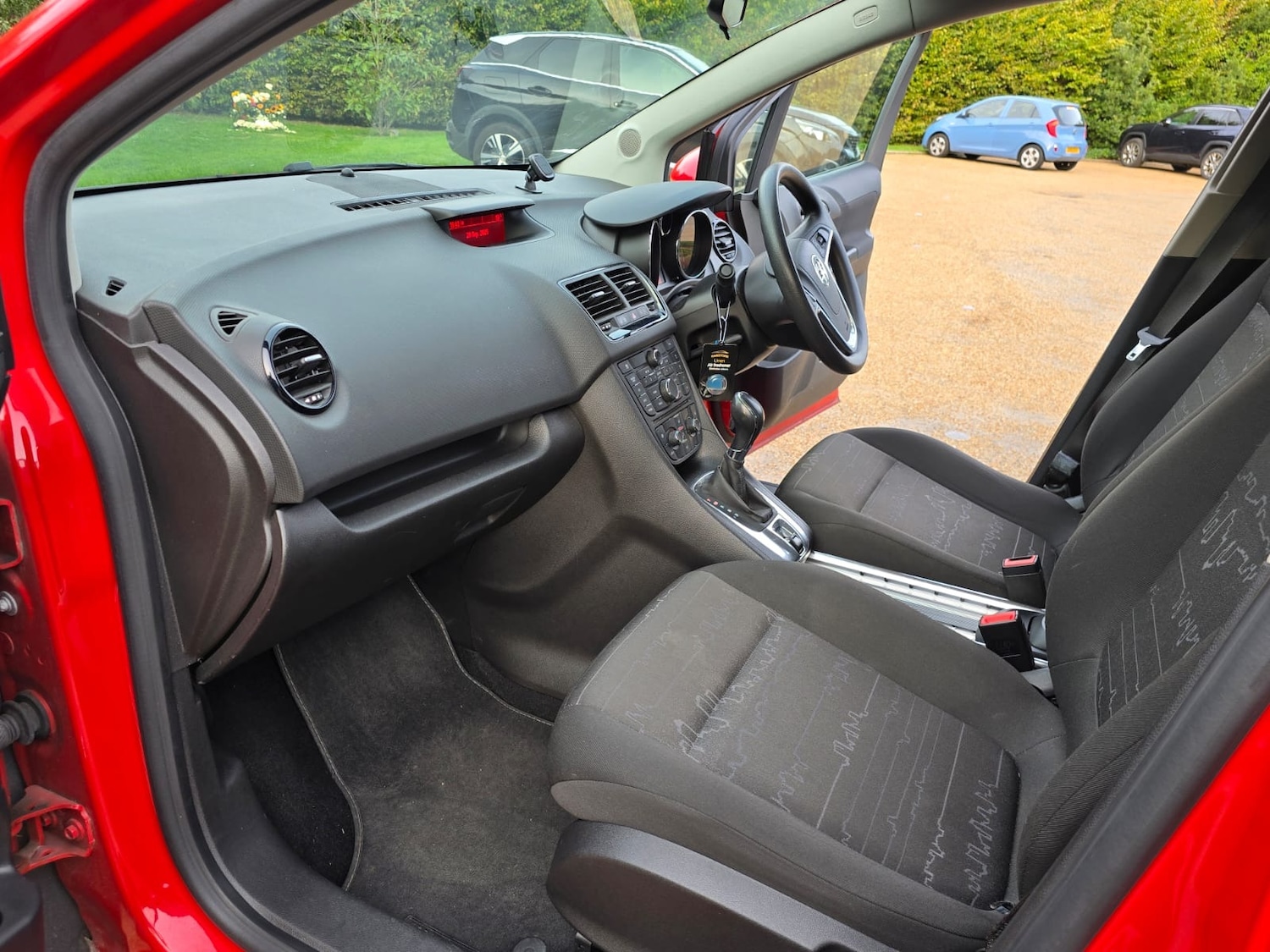 Used Vauxhall Meriva 2016 for sale - 76100765: Photo 32