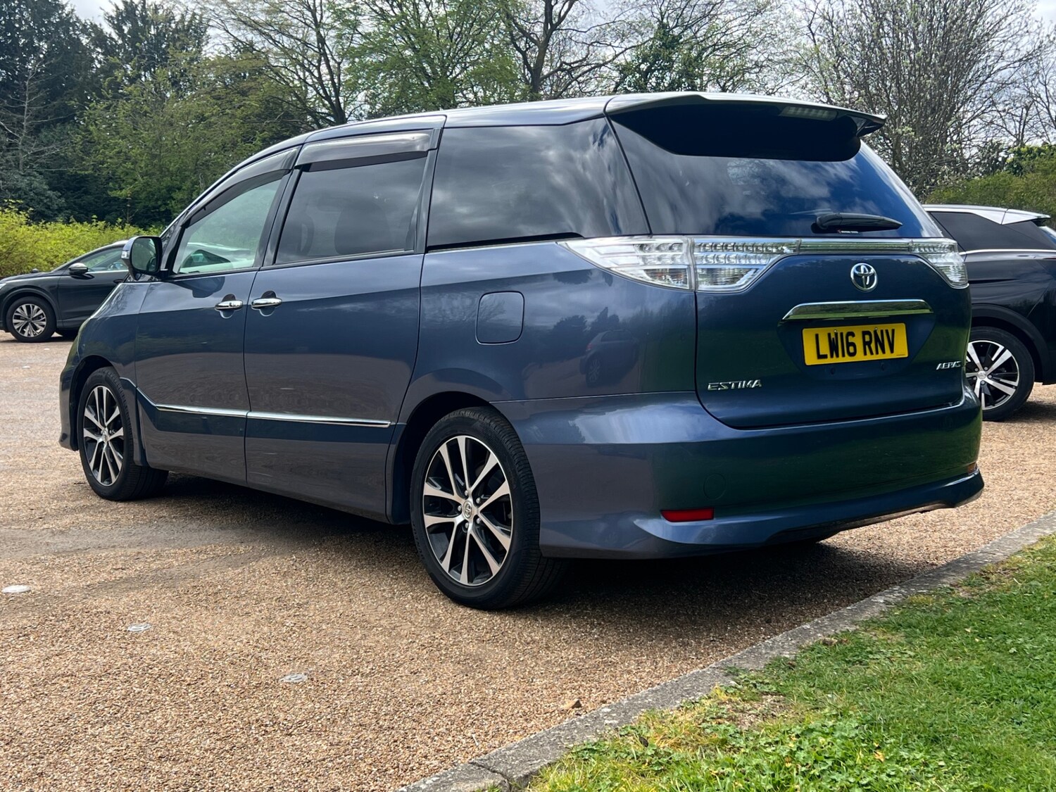 Used Toyota Estima 2016 for sale - 78131878: Photo 17