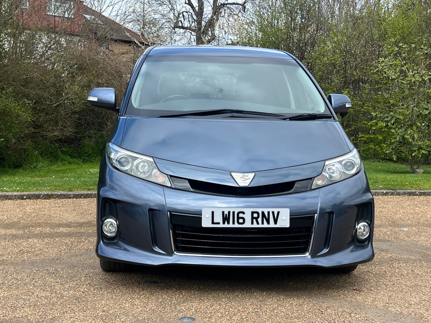 Used Toyota Estima 2016 for sale - 78131878: Photo 2