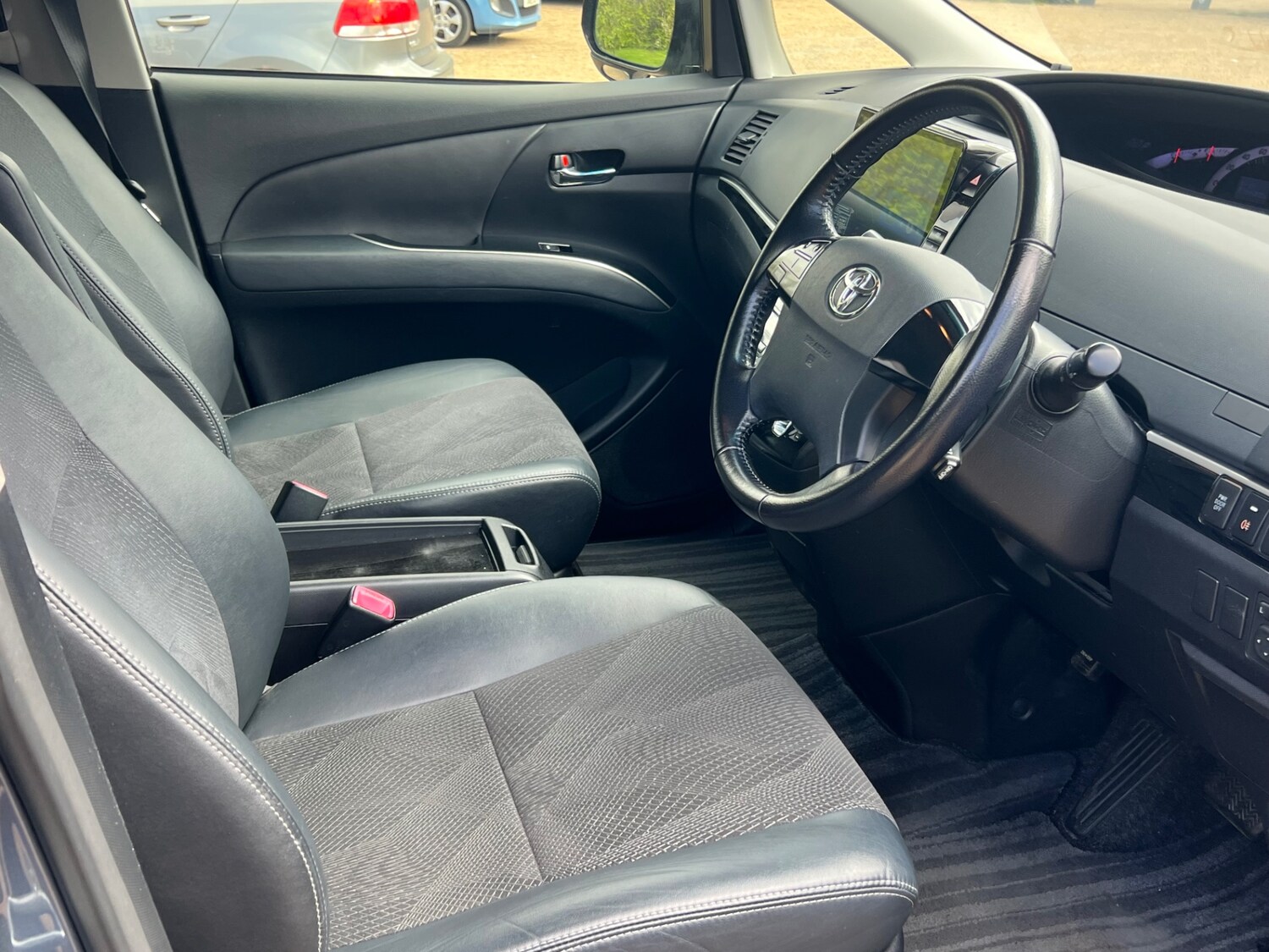 Used Toyota Estima 2016 for sale - 78131878: Photo 27