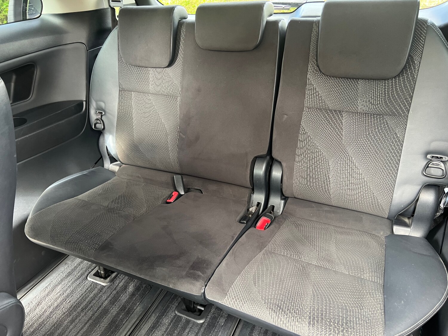 Used Toyota Estima 2016 for sale - 78131878: Photo 30