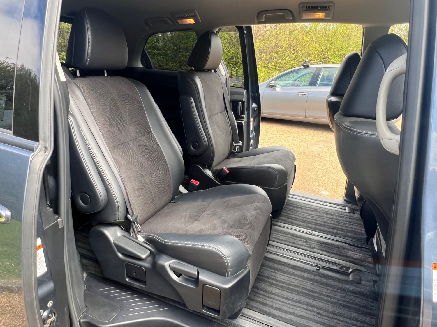 Used Toyota Estima 2016 for sale - 78131878: Photo 33