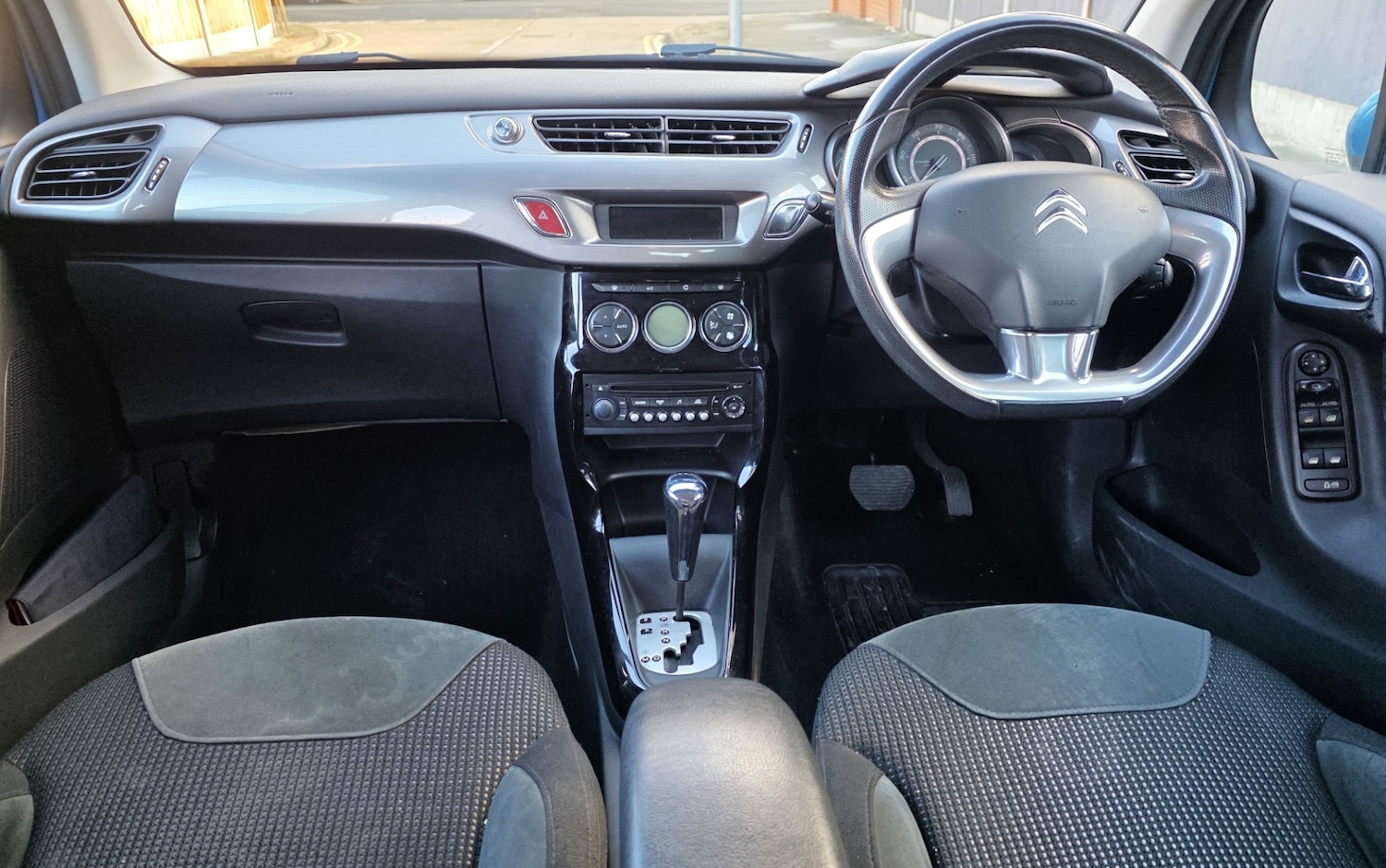 Used Citroen C3 2010 for sale - 77167848: Photo 13