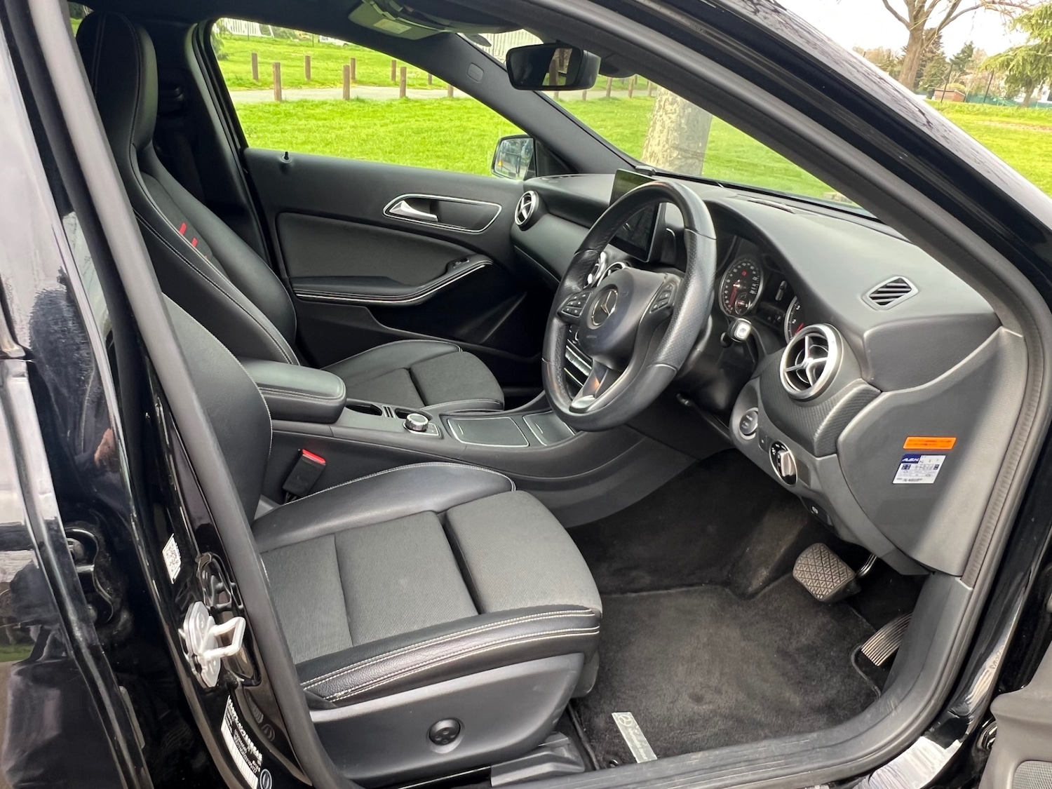 Used Mercedes-Benz A-Class 2017 for sale - 78132043: Photo 24