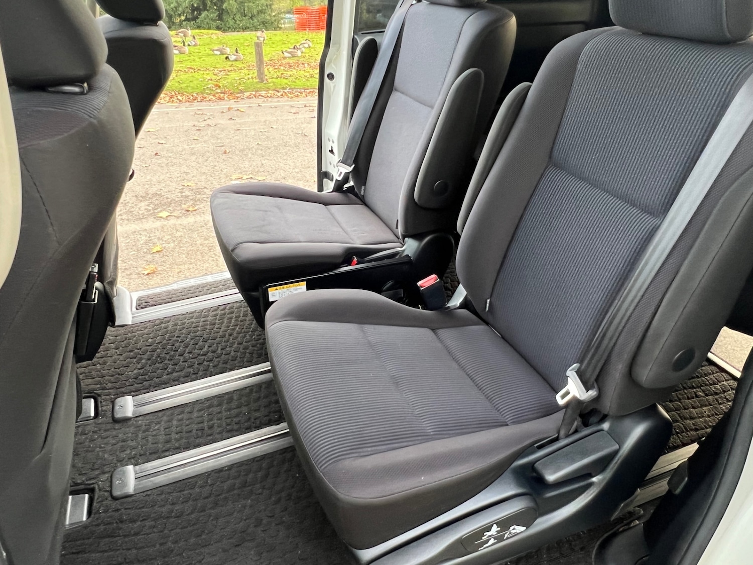 Used Toyota Noah 2015 for sale - 76556712: Photo 23