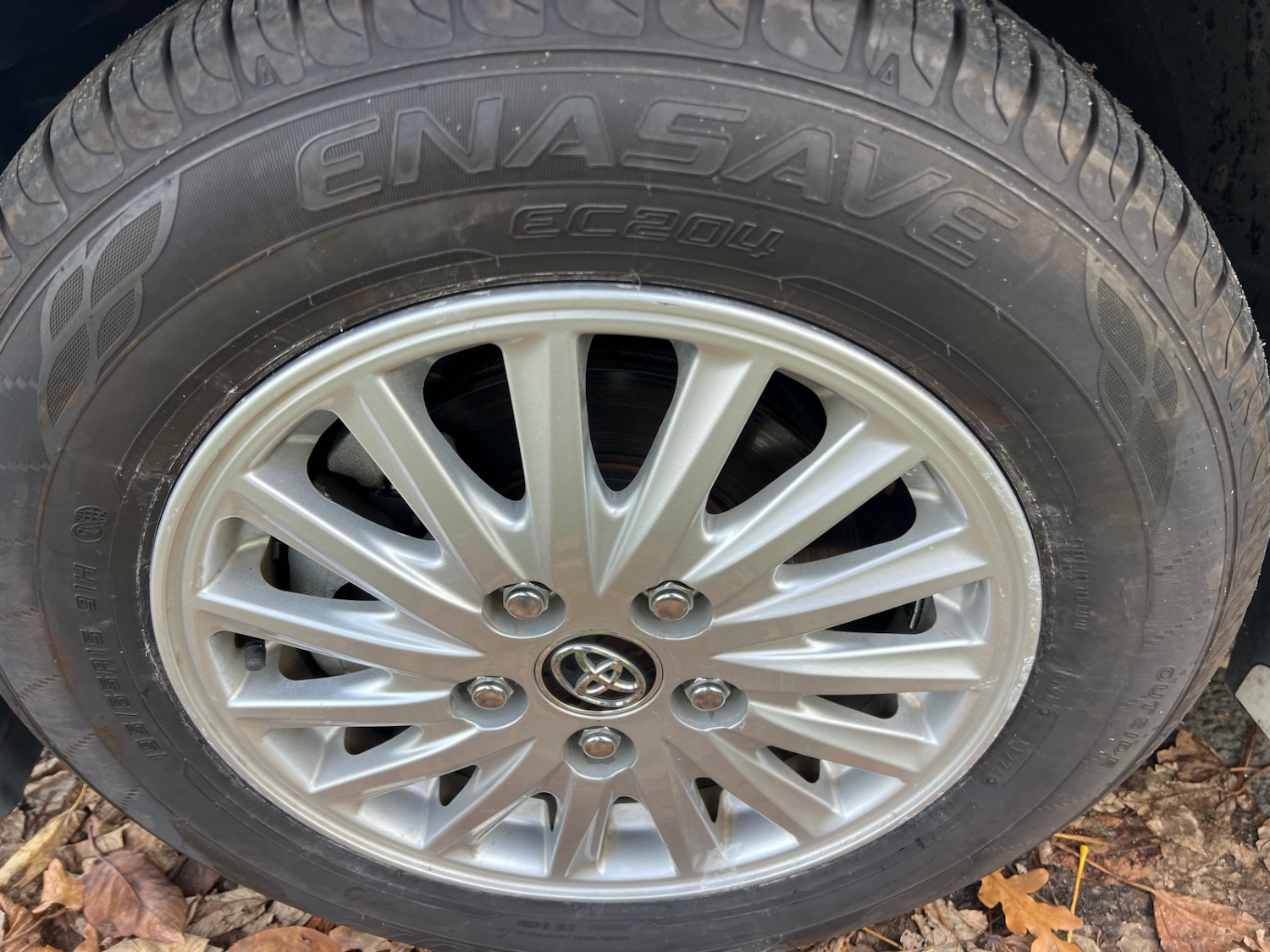 Used Toyota Noah 2015 for sale - 76556712: Photo 31